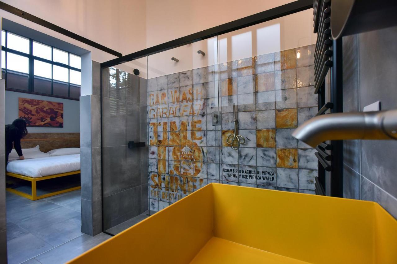 Garage47 Storica Officina Meccanica Loft B&B In Pienza Exterior photo