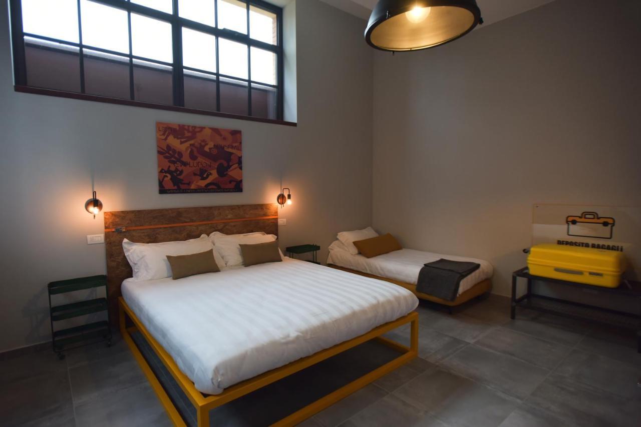 Garage47 Storica Officina Meccanica Loft B&B In Pienza Exterior photo