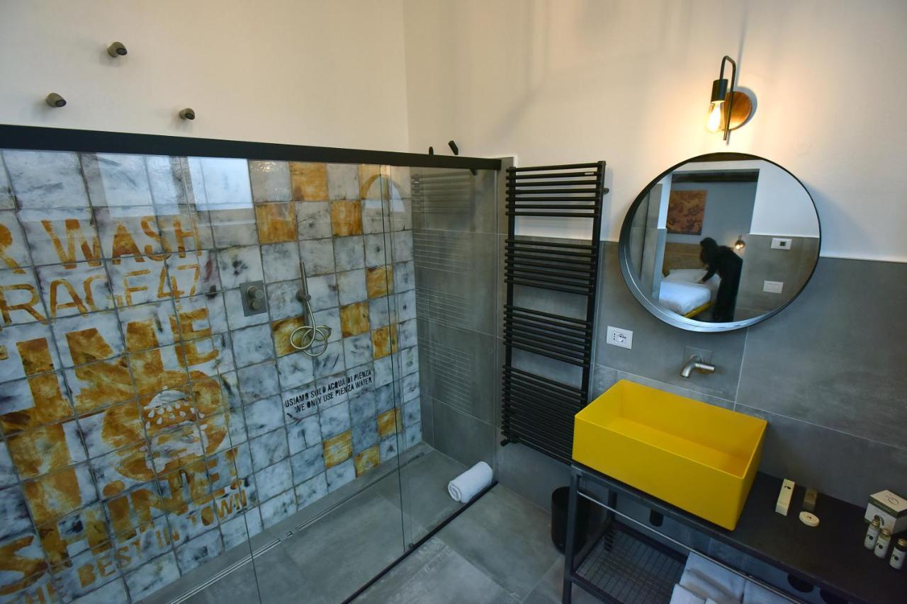 Garage47 Storica Officina Meccanica Loft B&B In Pienza Exterior photo