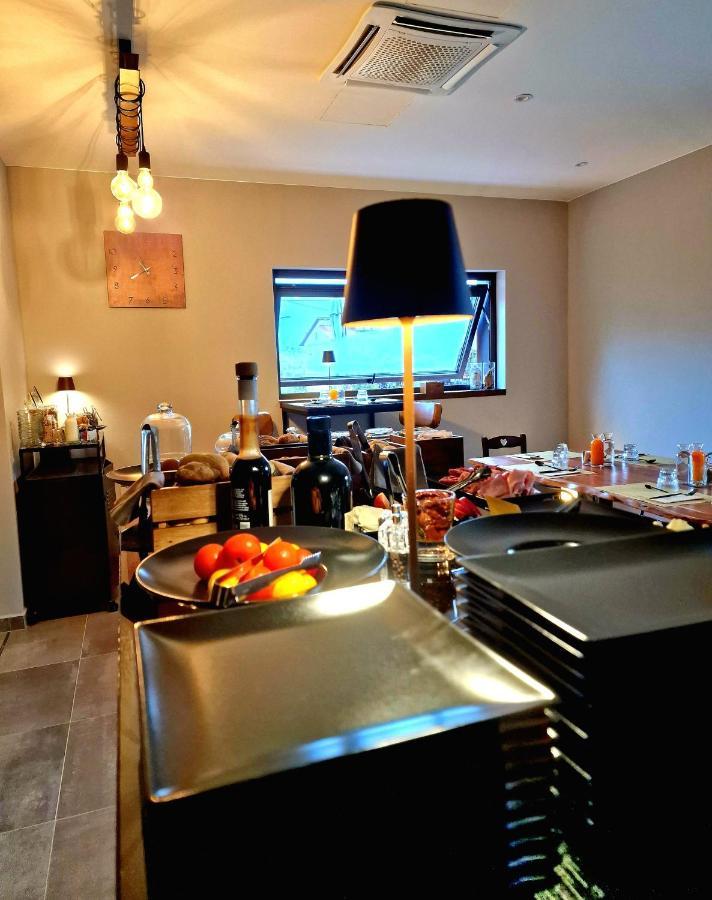 Garage47 Storica Officina Meccanica Loft B&B In Pienza Exterior photo